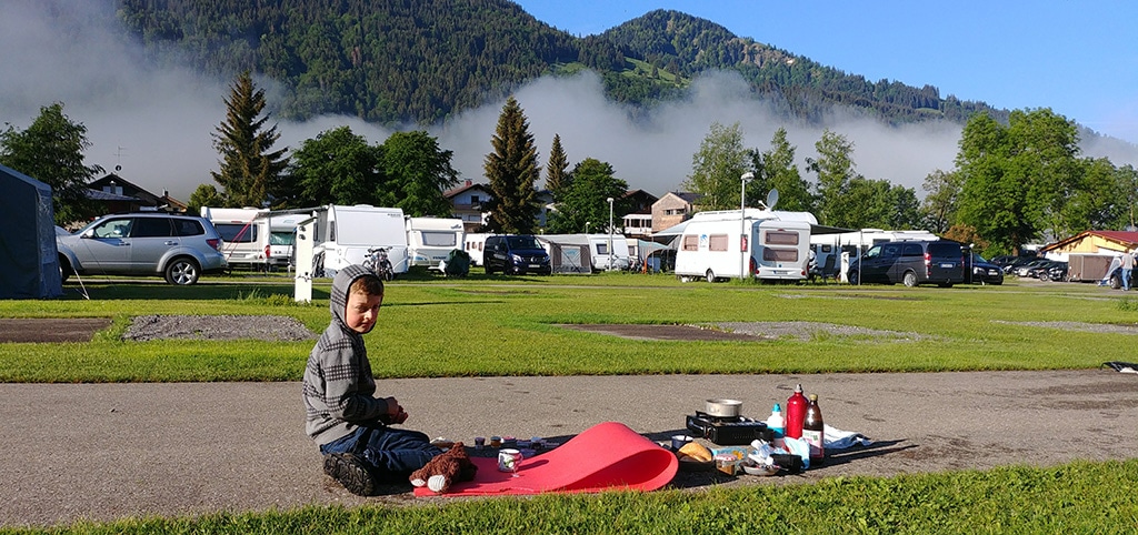 Camping Frühstück am Alpsee